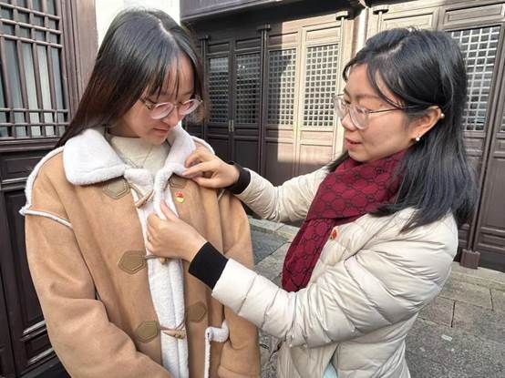 说明: C:\Users\86195\Documents\WeChat Files\wxid_pfd9qt8pd9so12\FileStorage\Temp\4a8206c1e291a0103cb9a819d2fd2a4.jpg